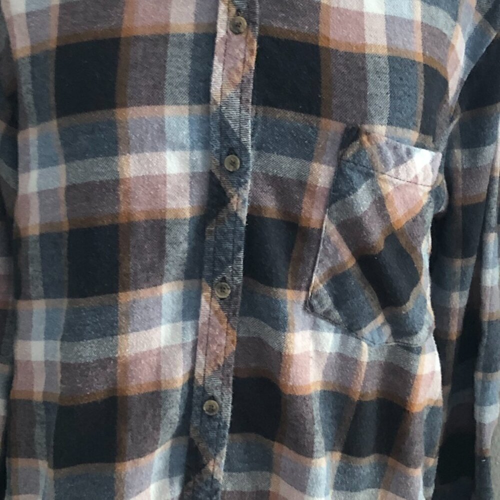Aritiza Wilfred Free Black Gray Rust Plaid Flannel Button Shirt Women's size M - Picture 5 of 10